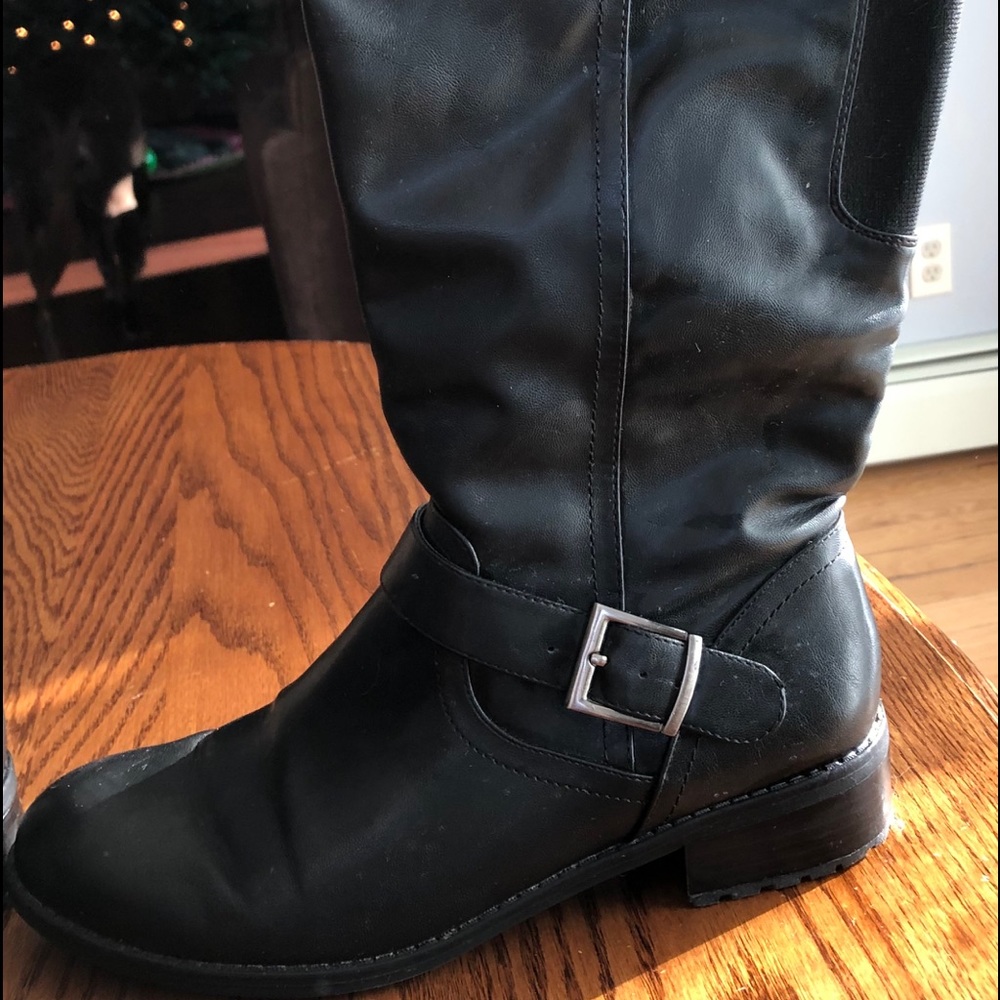 Knee high boot